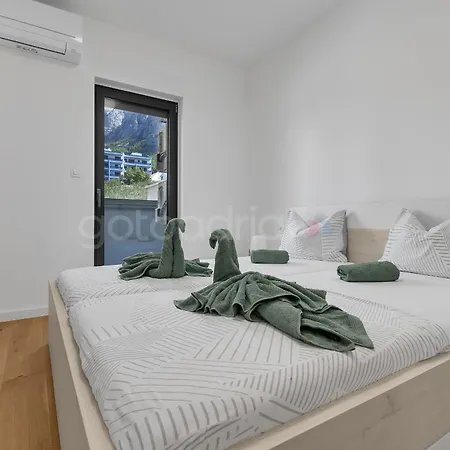 Apartmán Luxury Lotus - Free Parking