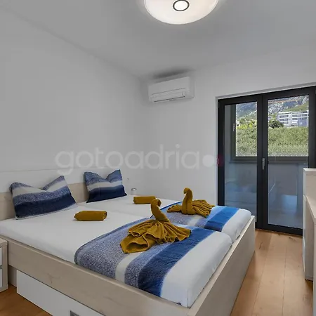 Luxury Lotus - Free Parking Apartament Makarska