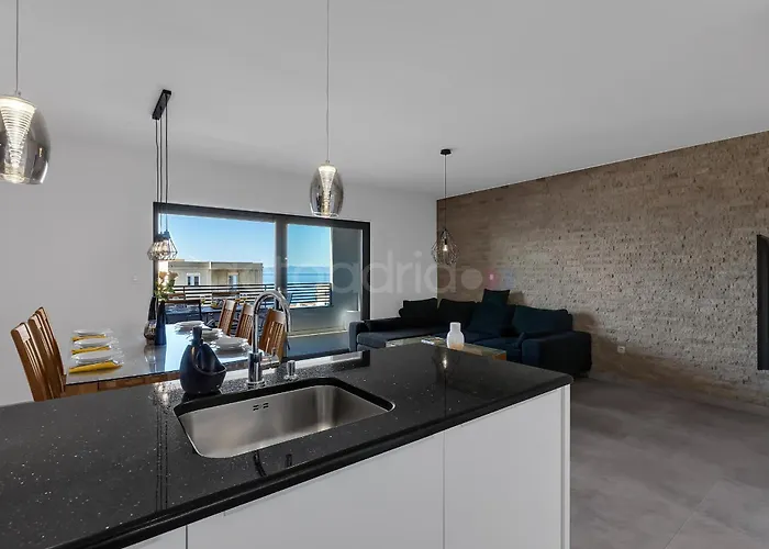 Luxury Lotus - Free Parking * Makarska