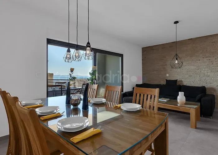 Apartment Luxury Lotus - Free Parking *