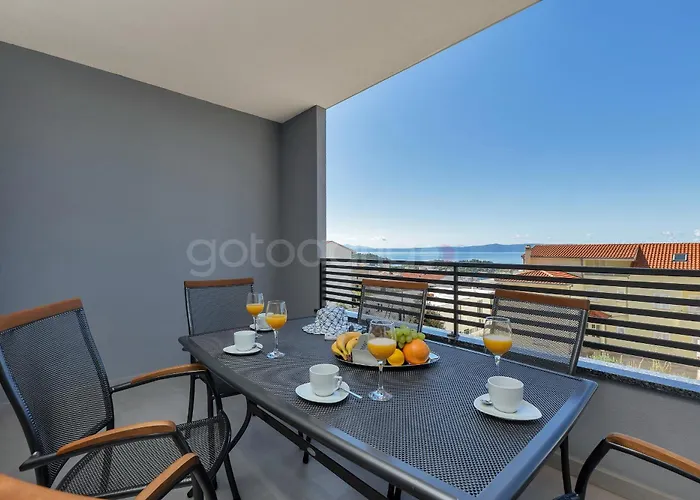 Luxury Lotus - Free Parking *