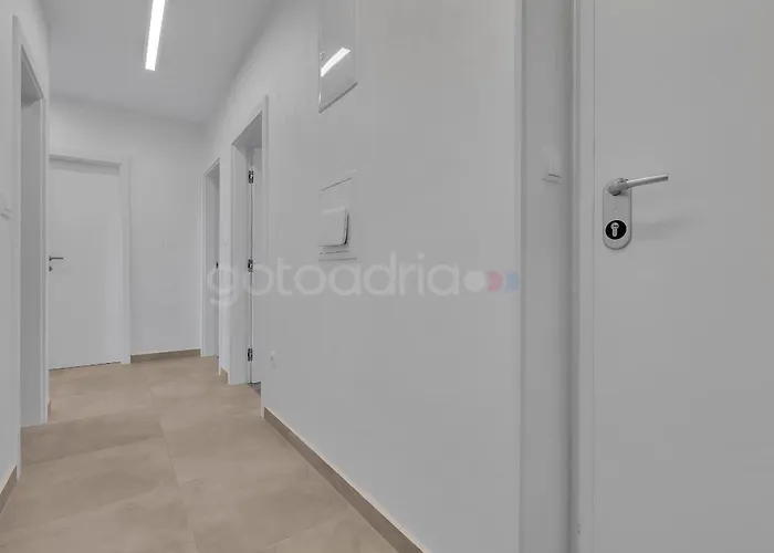 Luxury Lotus - Free Parking Apartman Makarska